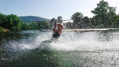 tyrolienne aquatique, 