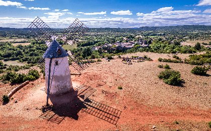 Domaine de Gaillac - balades à cheval, ©V. Govignon - OT Larzac et Vallées