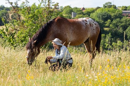 Ferme équestre de Saint Gauzy : Poney Club et Equithérapie, Mademoiselle GACHET-FRAYSSE Marie Noëlle