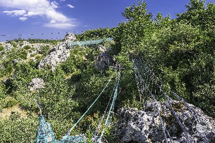 Accro Roc - Parcours  Aventure, Virginie Govignon - OT Larzac Vallées