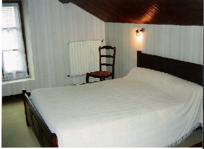 Chambre avec lit 140, Le Roucadel