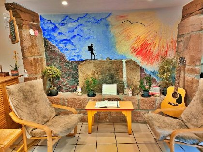 Fresque et coin repos pièce principale, GE Au Fil de l'Eau