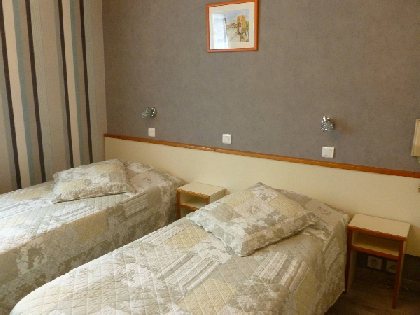 Hôtel Les Deux Vallées, OFFICE DE TOURISME DU CANTON D'ENTRAYGUES SUR TRUYERE