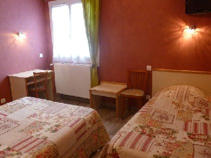 Hôtel Les Deux Vallées, OFFICE DE TOURISME DU CANTON D'ENTRAYGUES SUR TRUYERE