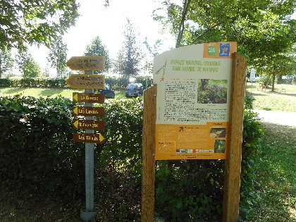 Départs de balades et randonnées à proximité, 