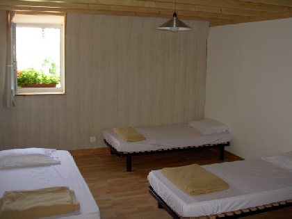 Gîte d'étape l'Orée du Chemin, OFFICE DE TOURISME DU CANTON D'ENTRAYGUES SUR TRUYERE