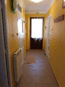 couloir d'entrée, Le bord de l'eau  