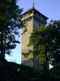 SITE DE PEYREBRUNE, OFFICE DE TOURISME DE PARELOUP LEVEZOU