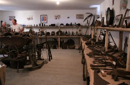 Mini-Musée de Pomayrols, OFFICE DE TOURISME INTERCANTONAL SAINT GENIEZ  / CAMPAGNAC