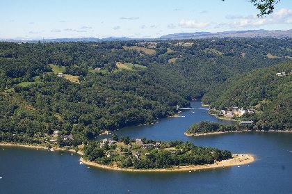 Presqu'île de Laussac et lac de Sarrans, OFFICE DE TOURISME DU CANTON DE MUR DE BARREZ