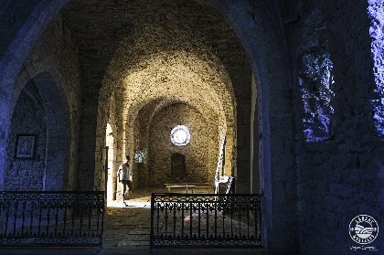 Eglise et Jardin botanique Saint-Xist, Virginie Govignon - OT Larzac Vallées
