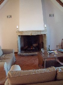 Séjour avec cheminée, M. Jean Paul BACH