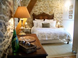 M. David JONES, OFFICE DE TOURISME DE CAPDENAC (BUREAU DE L'OT DU PAYS DE FIGEAC)