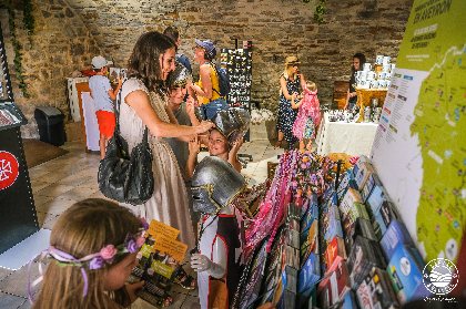 Point Accueil de Ste Eulalie de Cernon,  ©Virginie Govignon - OFFICE DE TOURISME LARZAC VALLEES