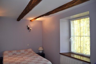 Madame Isabelle GAUBERT, OFFICE DE TOURISME DE PARELOUP LEVEZOU