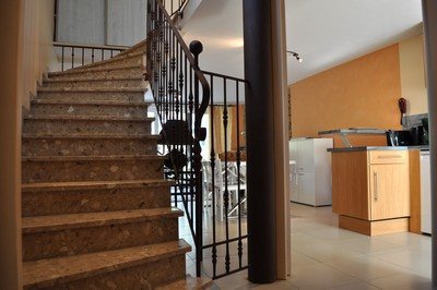 Madame Isabelle GAUBERT, OFFICE DE TOURISME DE PARELOUP LEVEZOU