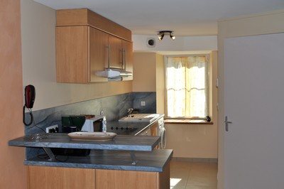 Madame Isabelle GAUBERT, OFFICE DE TOURISME DE PARELOUP LEVEZOU