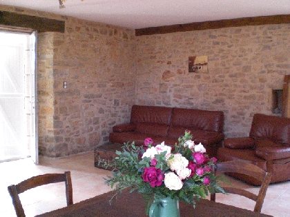 Mr et Mme MOUNIE Jean-Jacques, OFFICE DE TOURISME DE VILLENEUVE D'AVEYRON