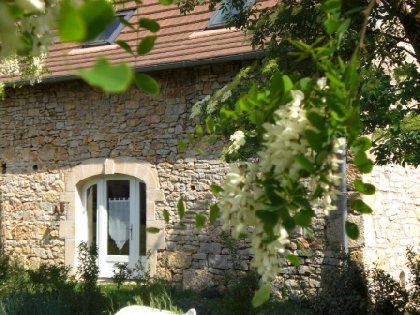 Mr et Mme MOUNIE Jean-Jacques, OFFICE DE TOURISME DE VILLENEUVE D'AVEYRON