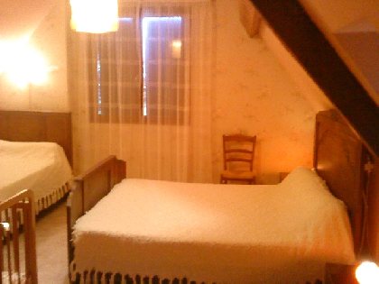 En Haut, volets fermés, M. Bernard MOULY