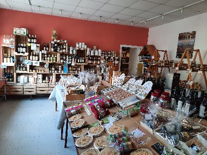 Biscuits Gâteaux Miels..., OFFICE DE TOURISME LARZAC VALLEES