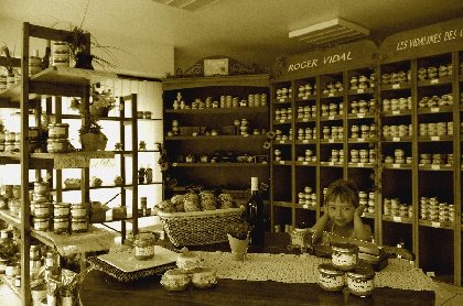 Magasin Roger Vidal St-Jean du Bruel, Charcuterie Aveyronnaise Roger Vidal