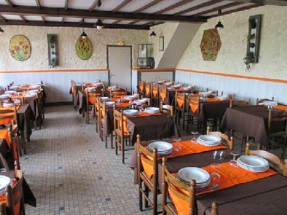 RESTAURANT CHEZ CHAMPAGNE, OFFICE DE TOURISME DE CAPDENAC (BUREAU DE L'OT DU PAYS DE FIGEAC)