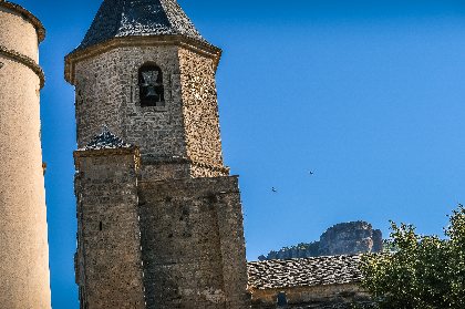 Eglise-abbatiale St Pierre de Nant, ©Virginie Govignon - OT Larzac et Vallées