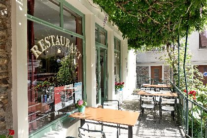 La Terrasse, Jurriaan Balke