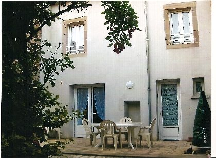 Vue extérieure terrasse, OFFICE DE TOURISME DU REQUISTANAIS