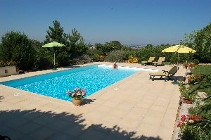 Piscine 10m sur 5 sécurisée, 