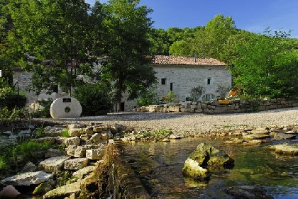 Chambre d'hôte Le Moulin de Gauty (Saint Jean d'Alcas), SYNDICAT D'INITIATIVE DE SAINT JEAN SAINT PAUL