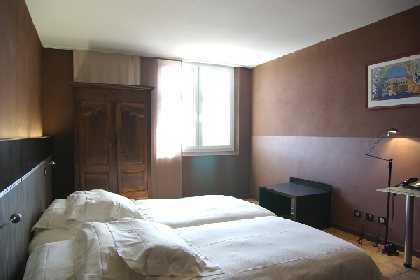 Chambre, Hôtel Restaurant le Sénéchal