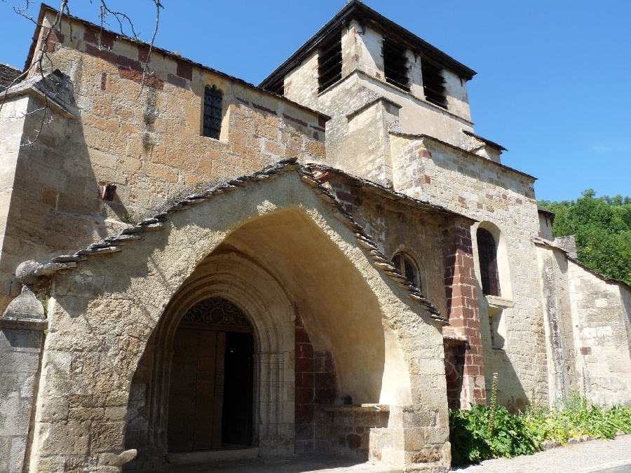 Eglise romane de Saint-Austremoine