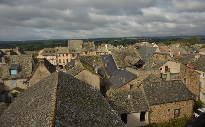 Sauveterre de Rouergue - vue sur les toits, OTPS Héloïse Andrieu Maviel