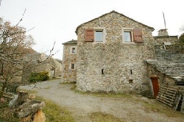 Extérieur, ANDRE Guy