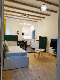 Salon / Cuisine, propriétaire