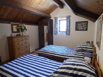 Chambre 3, Lionel Haines