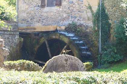 Ste Eulalie d'Olt, village classé parmi les Plus Beaux Villages de France en Aveyron, OFFICE DE TOURISME INTERCANTONAL SAINT GENIEZ  / CAMPAGNAC