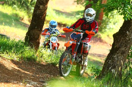 Ecole motocross, air globe