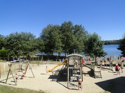 Plage des Rousselleries, OFFICE DE TOURISME DE PARELOUP LEVEZOU