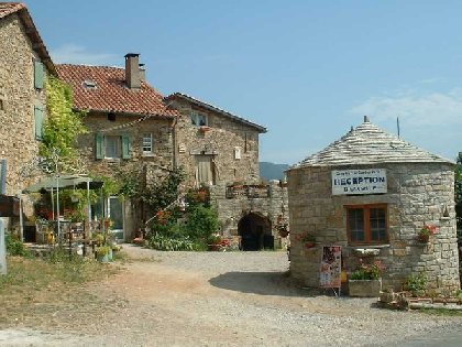 Jean-Paul et Martine LAURENTS, OFFICE DE TOURISME LARZAC TEMPLIER CAUSSES ET VALLEES