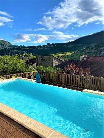 Panorama depuis la piscine à débordement, Les Gargouilles