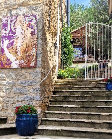 Les Gargouilles , Les Gargouilles