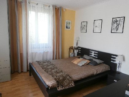 Mme Yvanka PELLEFIGUE, OFFICE DE TOURISME DE CRANSAC