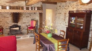 Mme Fabienne CAZAL, OFFICE DE TOURISME DE LAGUIOLE