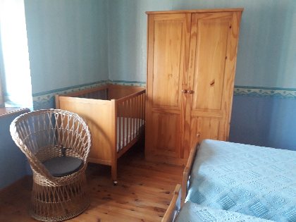 Chambre 3, ST GENIEZ Patrick et Eliane - GD16