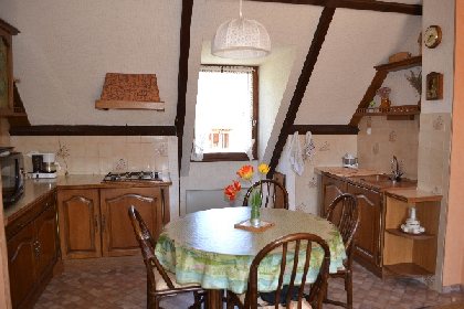 Mme Catherine NALIN, OFFICE DE TOURISME INTERCANTONAL SAINT GENIEZ  / CAMPAGNAC