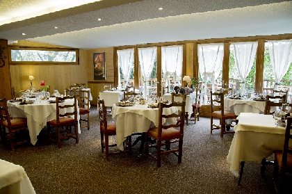 Auberge Saint Fleuret - Salle du restaurant, Auberge Saint Fleuret