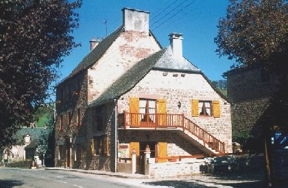 Gîte de séjour L'Oustal, OFFICE DE TOURISME DU CANTON DE MARCILLAC